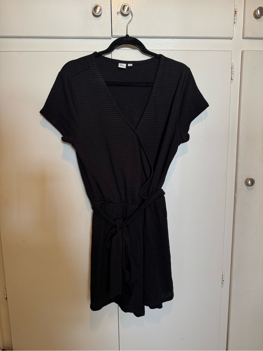 GAP Black Ribbed Short-Sleeve Wrap Romper Beach Coverup